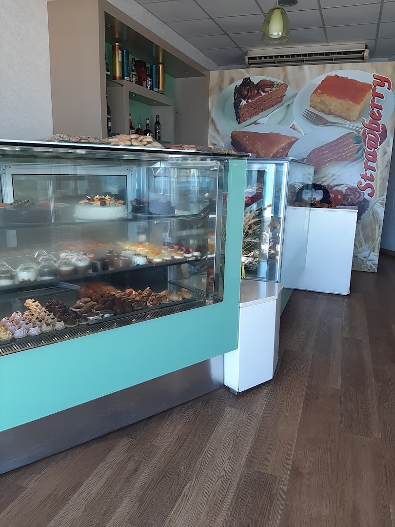 Strawberry Bakery · Φωτογραφίες 8